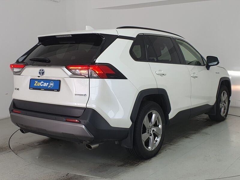 More views of Toyota RAV4