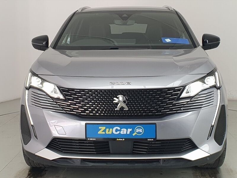 More views of Peugeot 3008