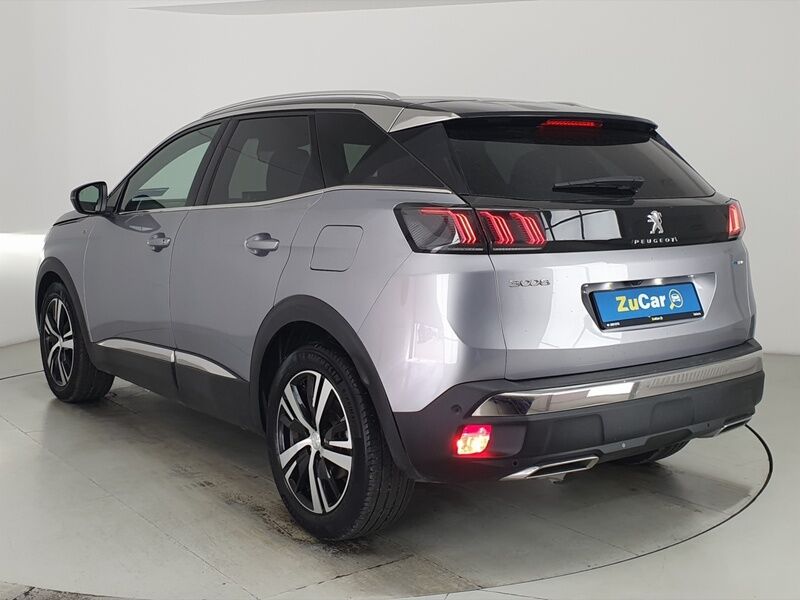 More views of Peugeot 3008