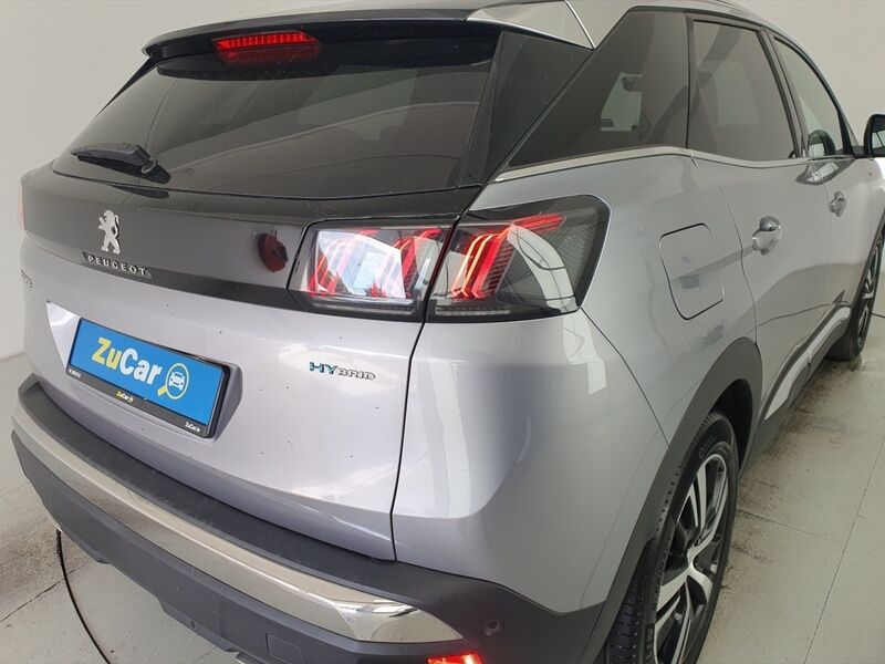 More views of Peugeot 3008