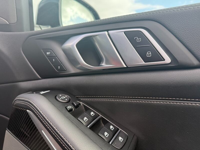 More views of BMW X5