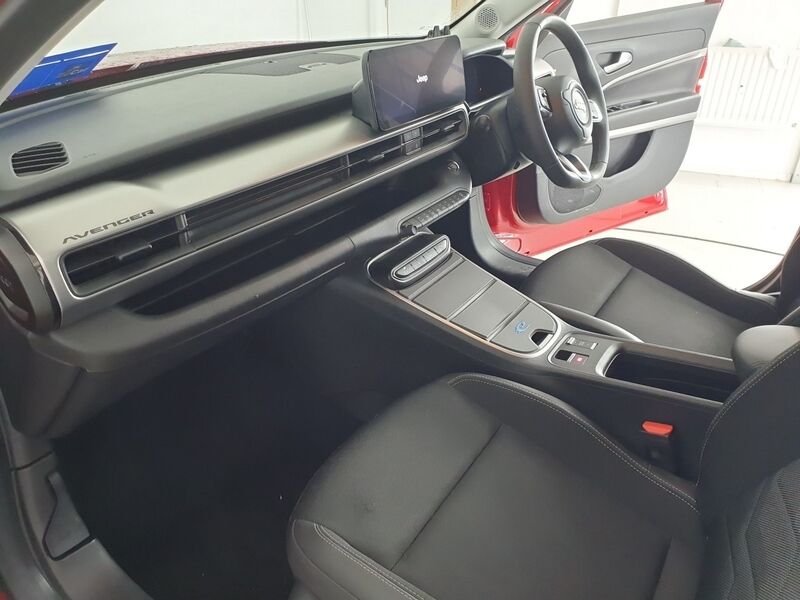 More views of Jeep Avenger