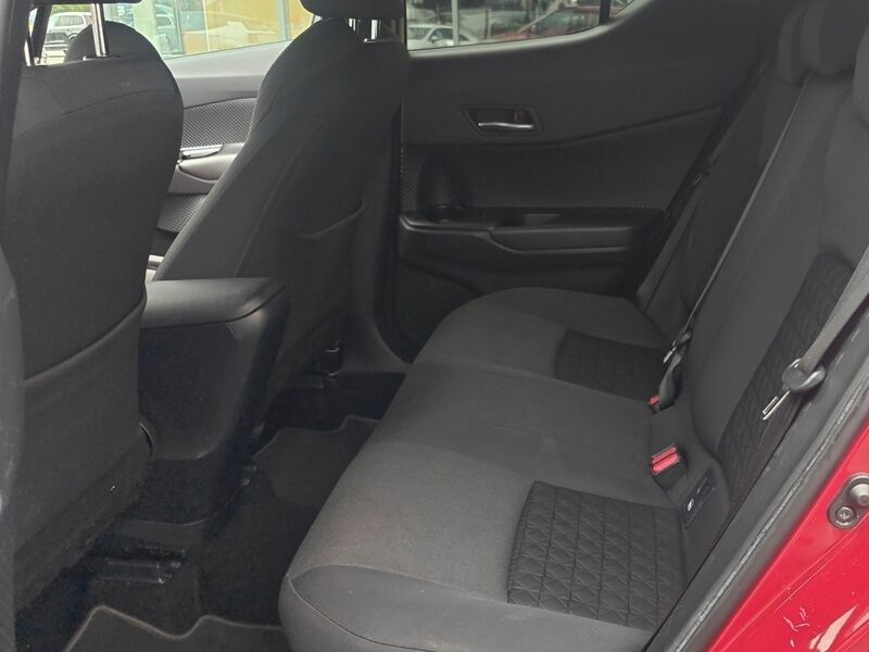 More views of Toyota C-HR