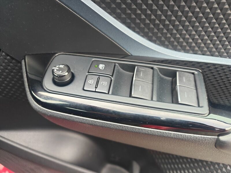 More views of Toyota C-HR