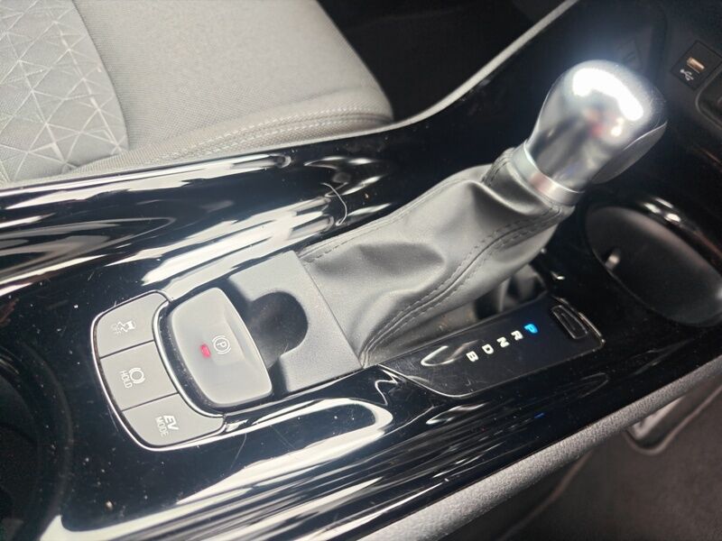 More views of Toyota C-HR