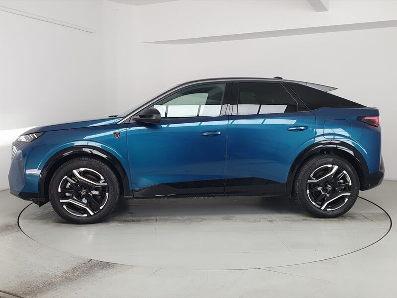More views of Peugeot 3008