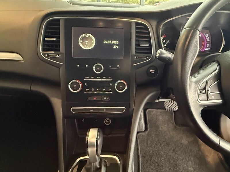 More views of Renault Megane