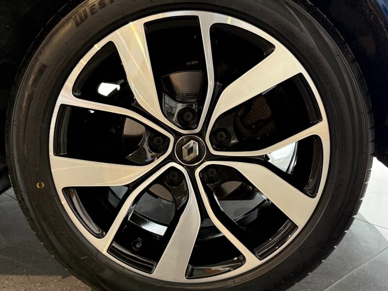 More views of Renault Megane