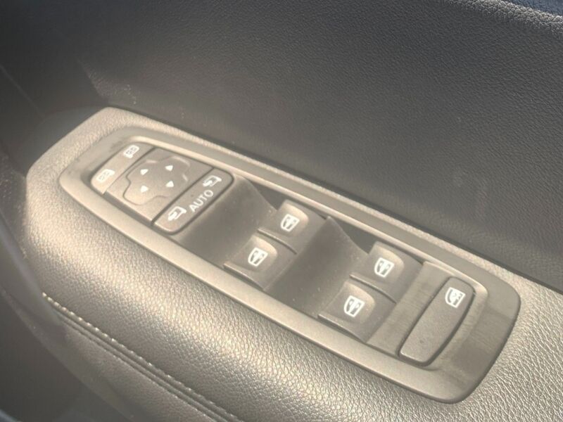 More views of Renault Megane