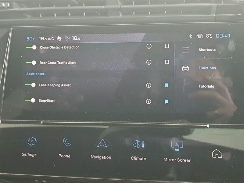 More views of Peugeot 308