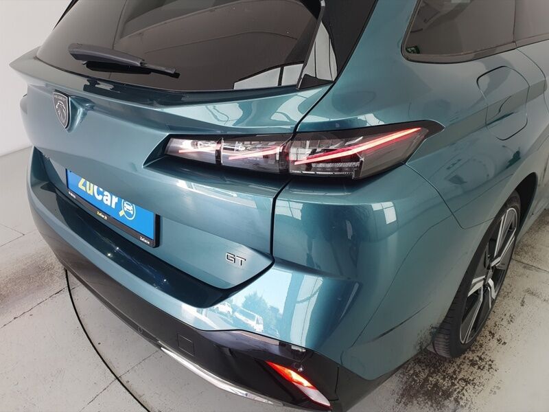 More views of Peugeot 308