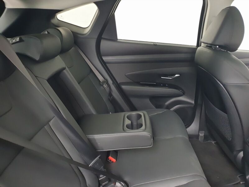 More views of Hyundai Tucson