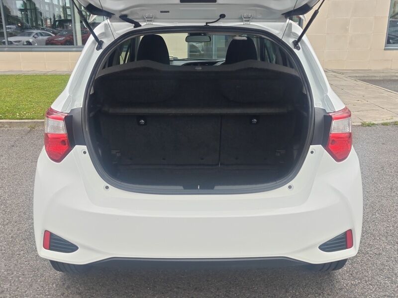 More views of Toyota Yaris