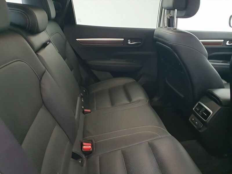 More views of Renault Koleos