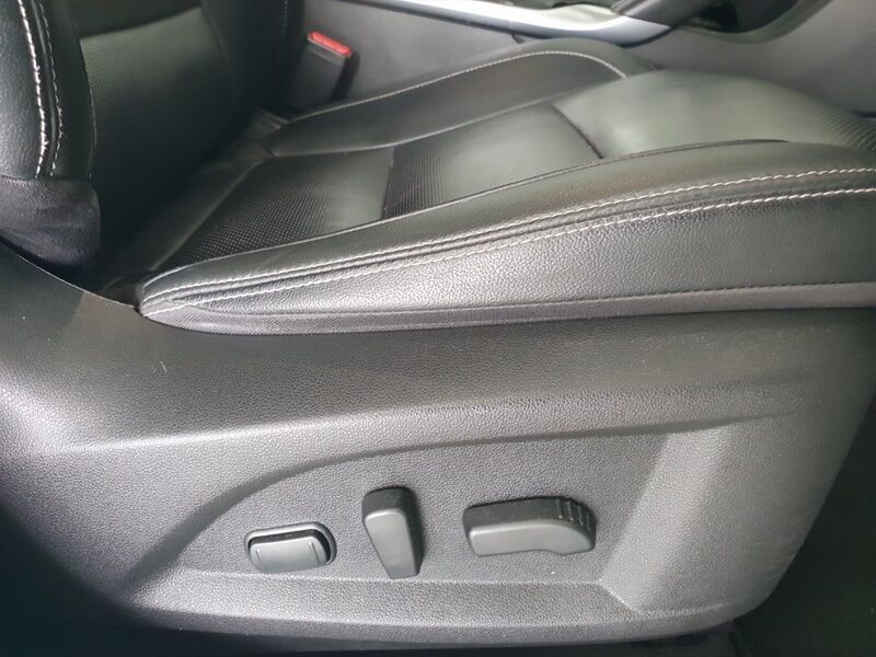 More views of Renault Koleos