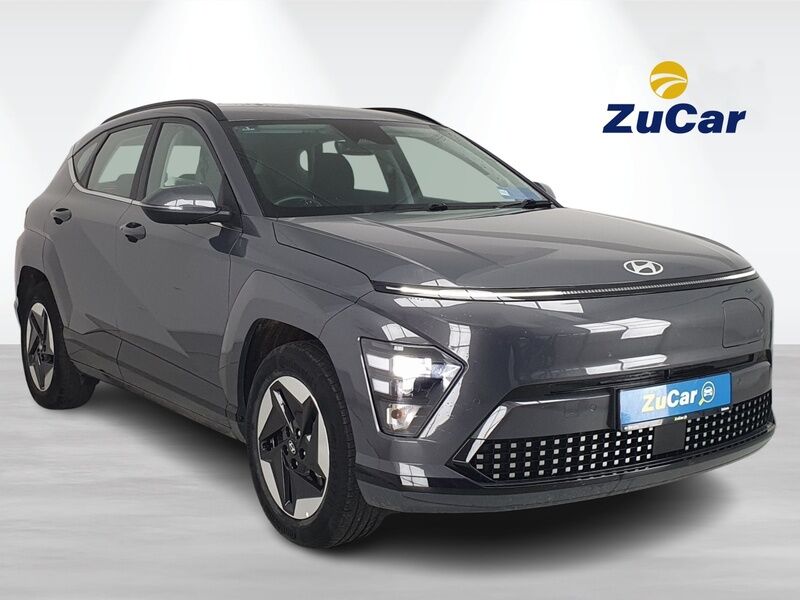 More views of Hyundai KONA