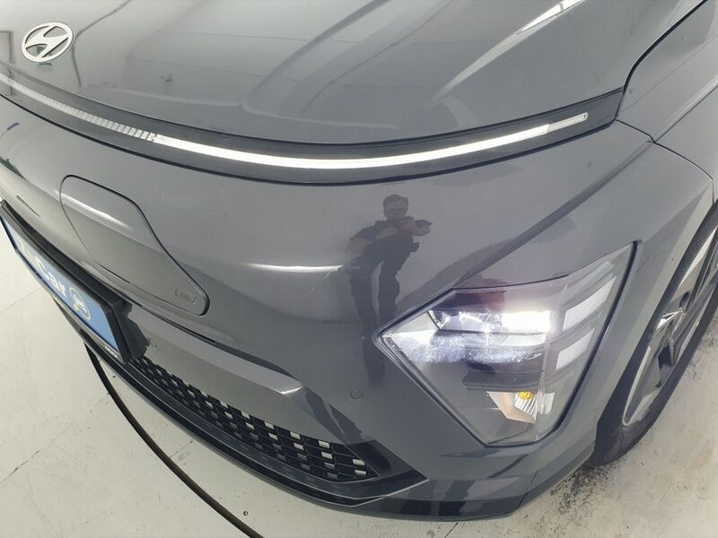 More views of Hyundai KONA