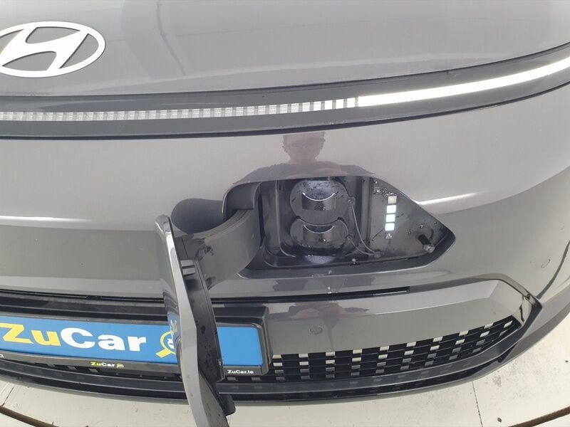 More views of Hyundai KONA