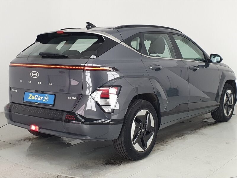 More views of Hyundai KONA