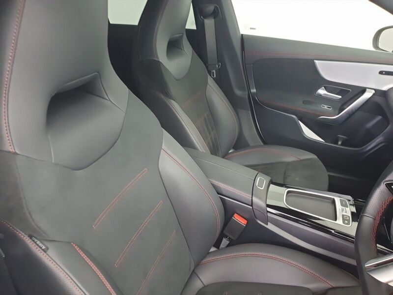 More views of Mercedes-Benz CLA