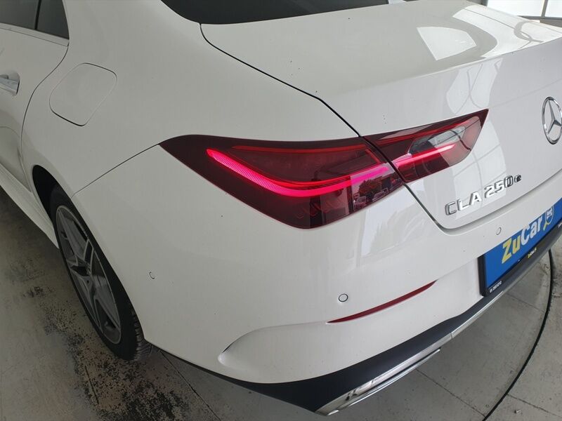 More views of Mercedes-Benz CLA