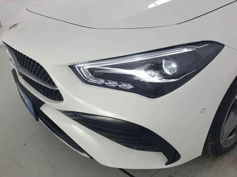 More views of Mercedes-Benz CLA