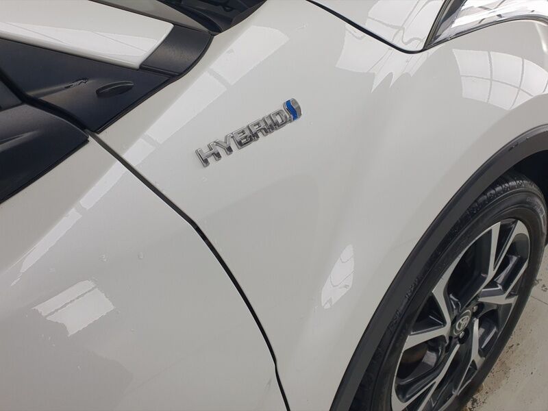More views of Toyota C-HR