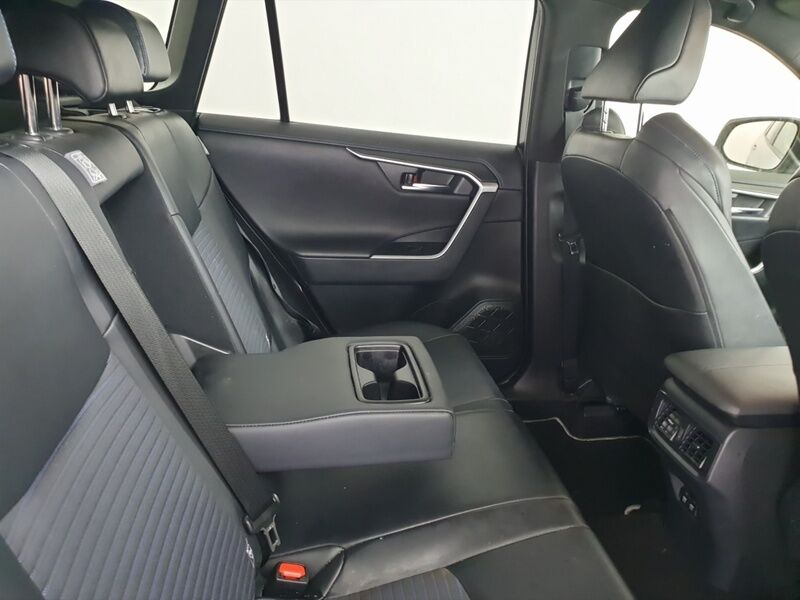 More views of Toyota RAV4