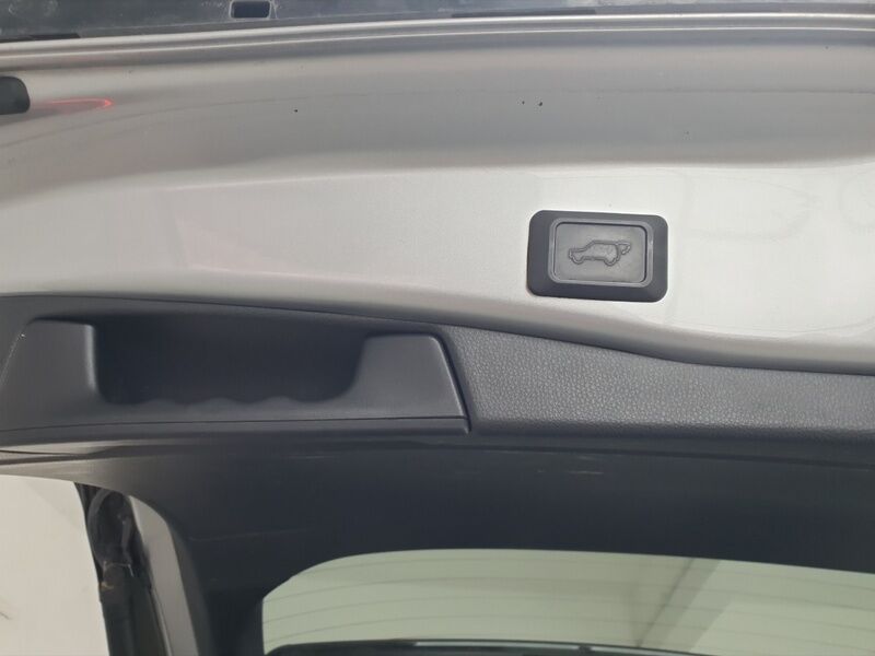 More views of Toyota RAV4