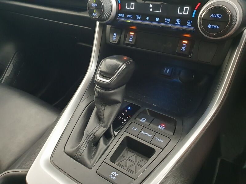 More views of Toyota RAV4