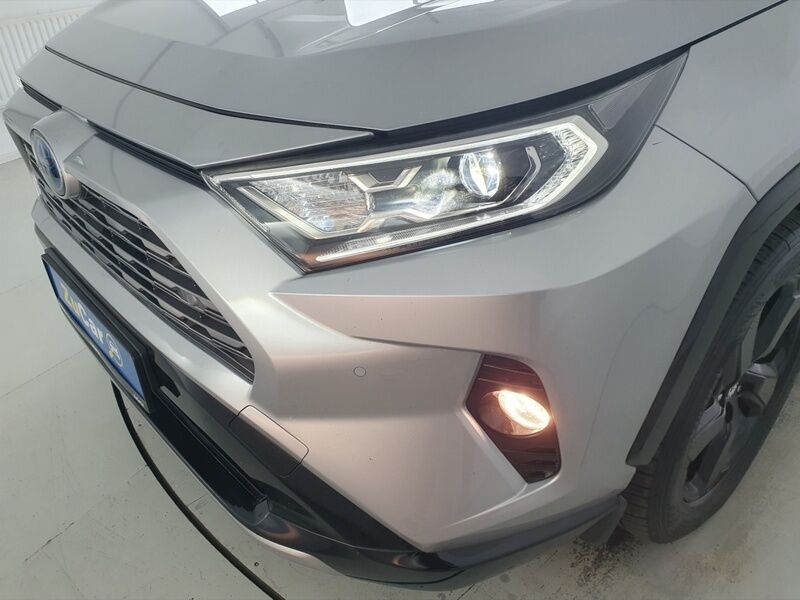 More views of Toyota RAV4