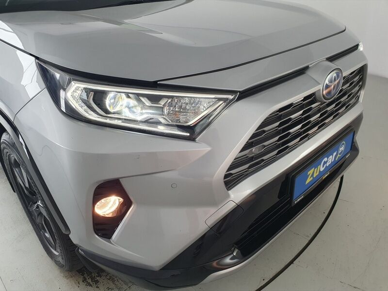 More views of Toyota RAV4