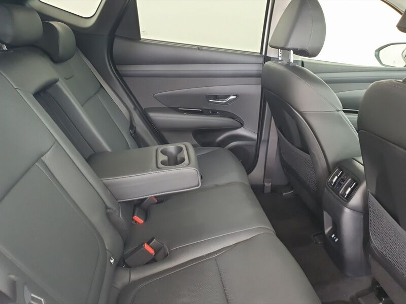 More views of Hyundai Tucson