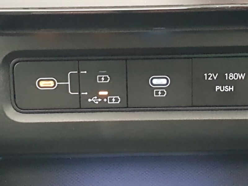 More views of Hyundai Tucson