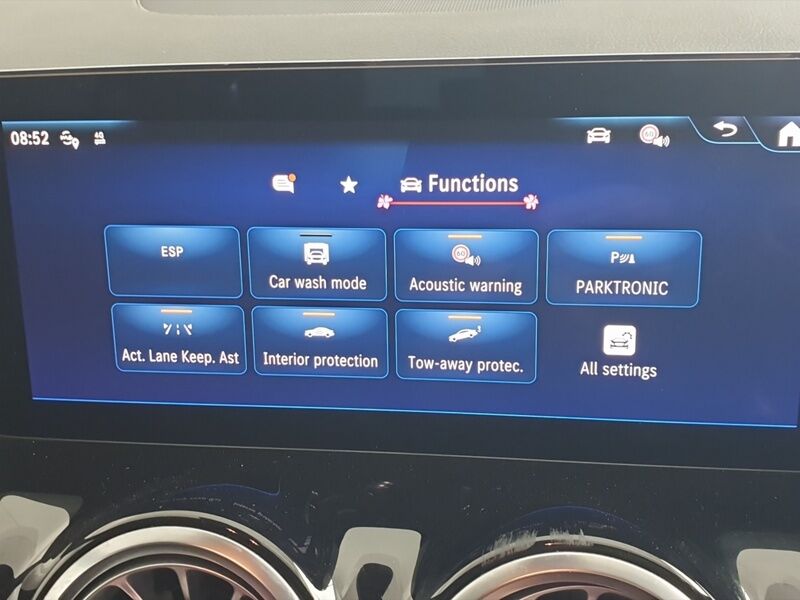More views of Mercedes-Benz EQA