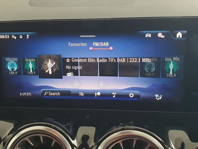 More views of Mercedes-Benz EQA