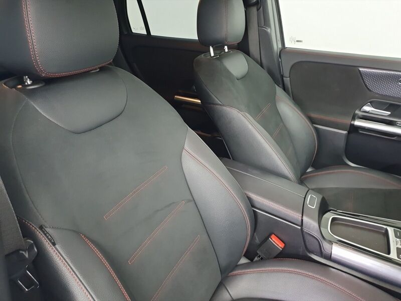 More views of Mercedes-Benz EQA