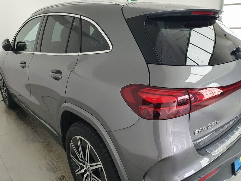 More views of Mercedes-Benz EQA