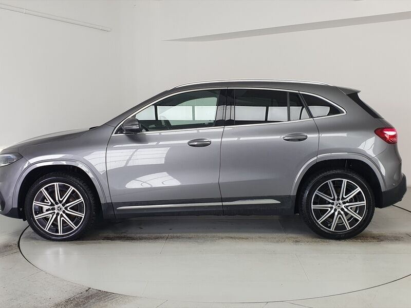 More views of Mercedes-Benz EQA