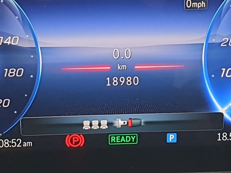 More views of Mercedes-Benz EQA