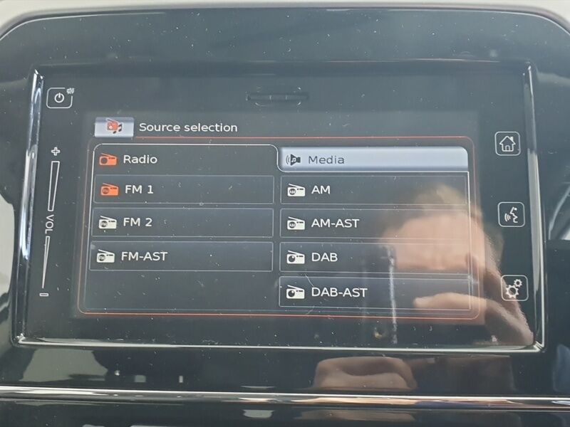 More views of Suzuki Vitara