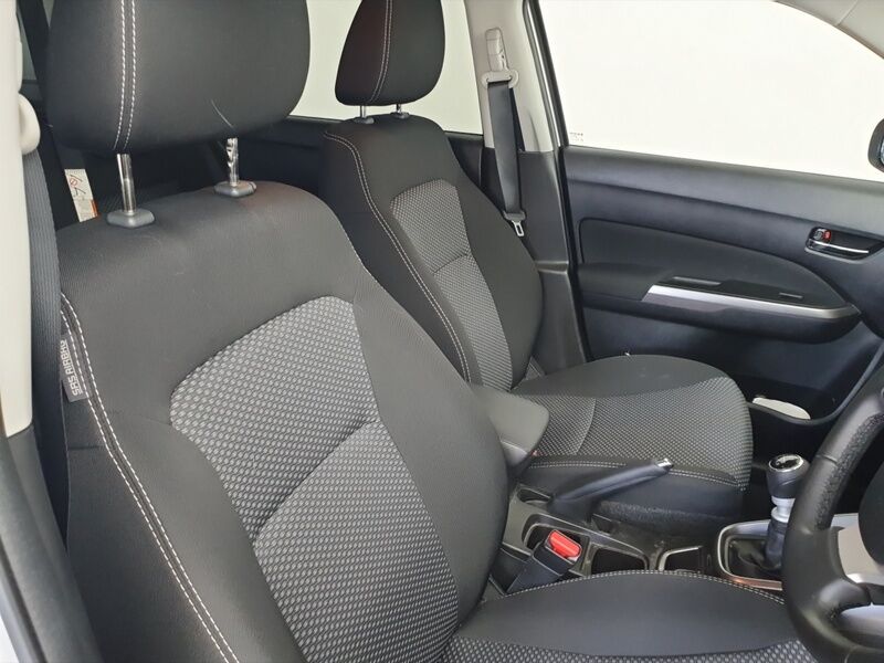 More views of Suzuki Vitara
