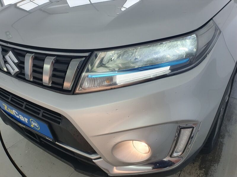 More views of Suzuki Vitara