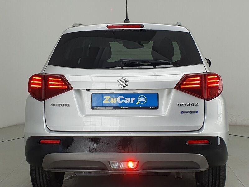 More views of Suzuki Vitara