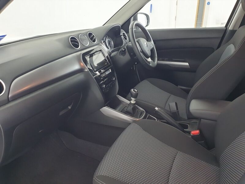 More views of Suzuki Vitara