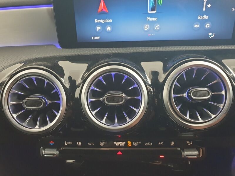 More views of Mercedes-Benz CLA