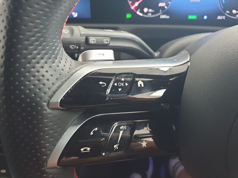 More views of Mercedes-Benz CLA