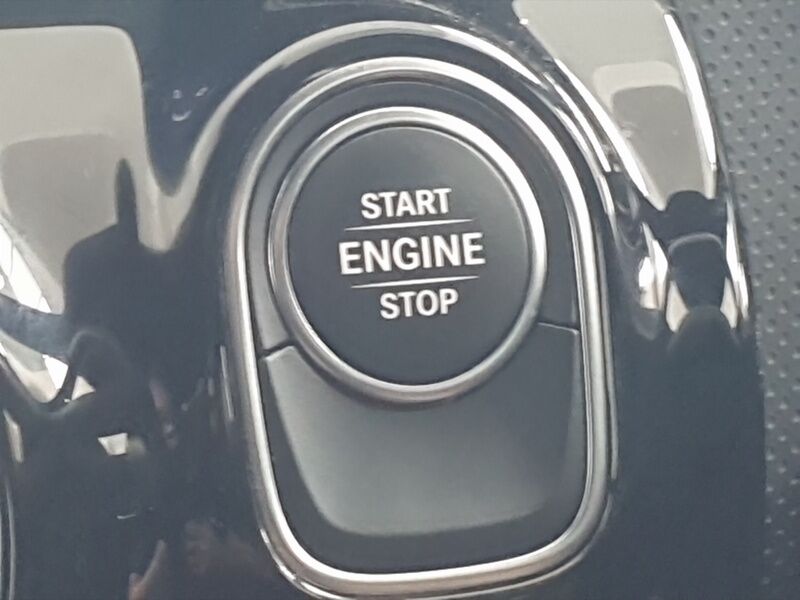 More views of Mercedes-Benz CLA