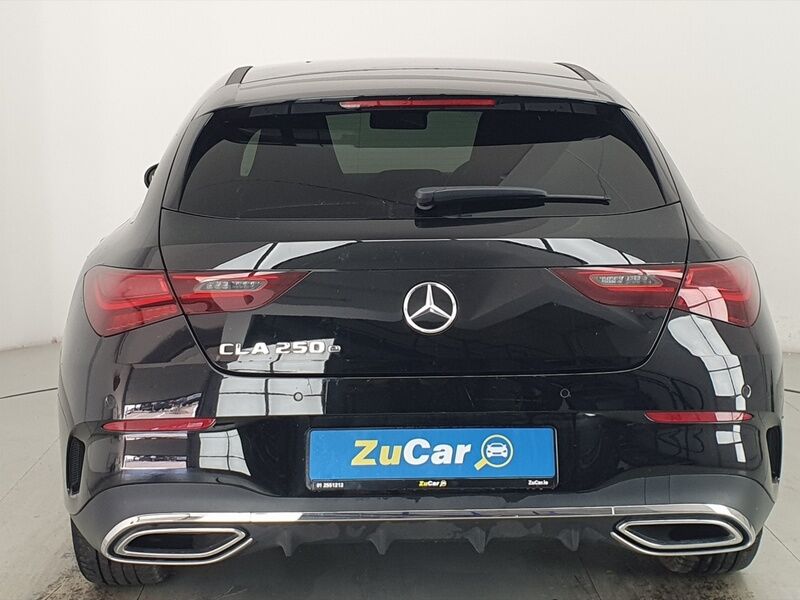 More views of Mercedes-Benz CLA