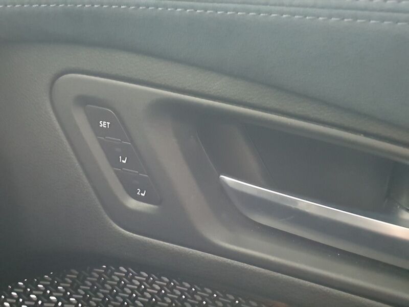 More views of Nissan Ariya
